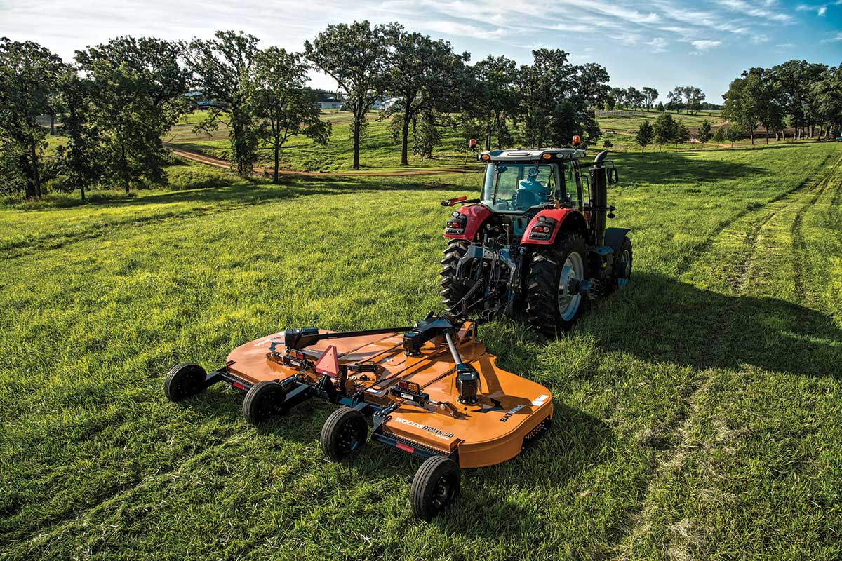 Woods Equipment Modern Batwing Slasher